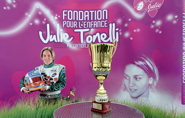 Trophee-Julie-Tonelli.jpg